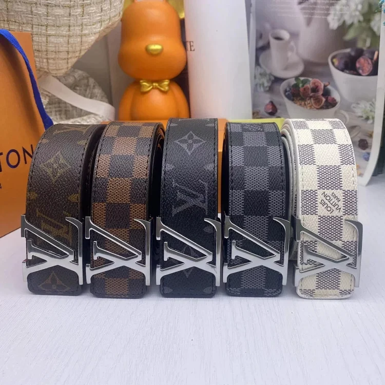 Louis Vuitton LV Initiales 40 styl Belt