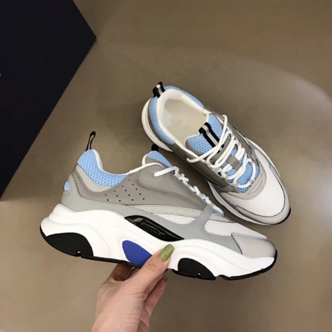 D B22 Sneakers